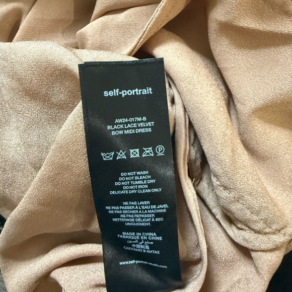 Self-Portrait Black and Cream Flutter Sleeve Cocktail Dress - Picture 6 of 9